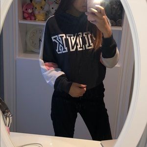 PINK turtle neck sweater💕